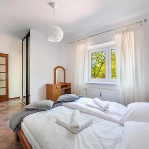 https://rentplanet-apartament-morska.kolobrzeghotels.com
