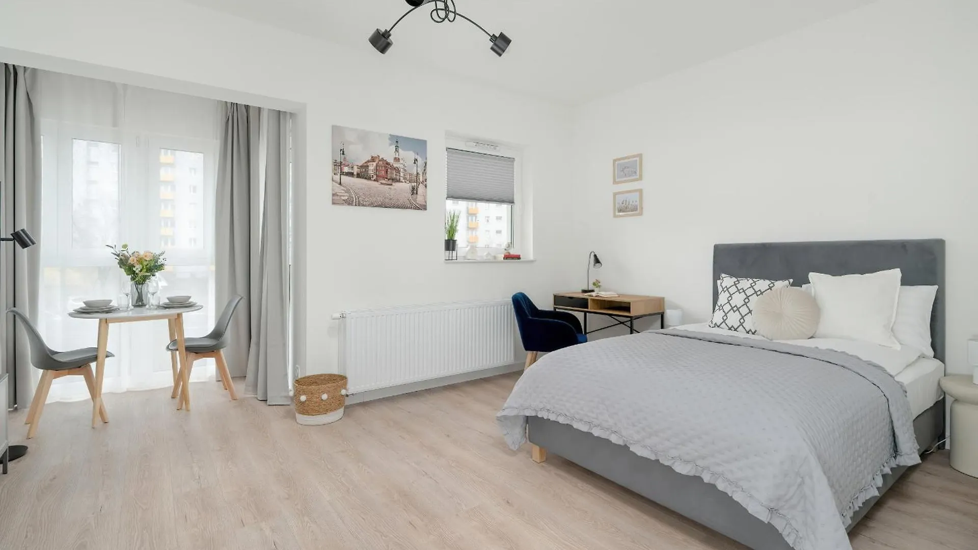 Minimalist Studios Wojciechowskiego With Parking In Poznan By Noclegi Renters Apartament