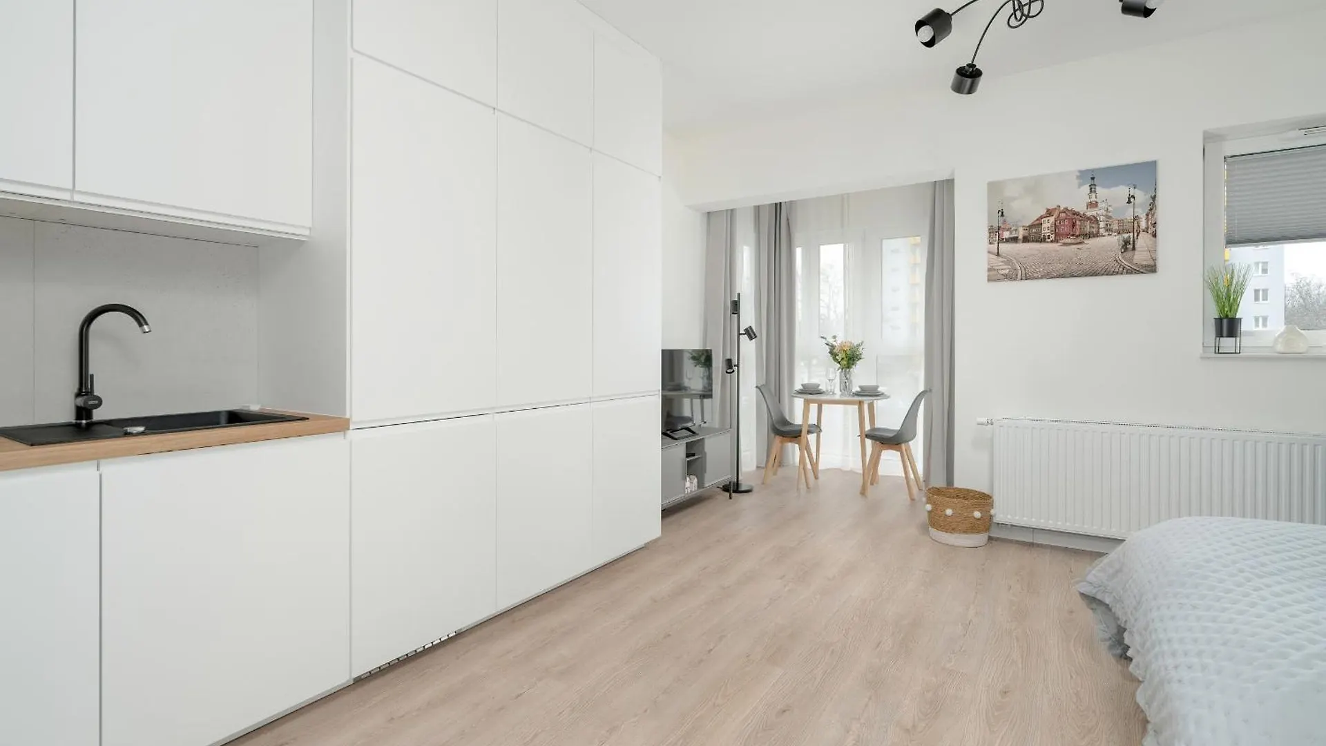 Apartament Minimalist Studios Wojciechowskiego With Parking In Poznan By Noclegi Renters